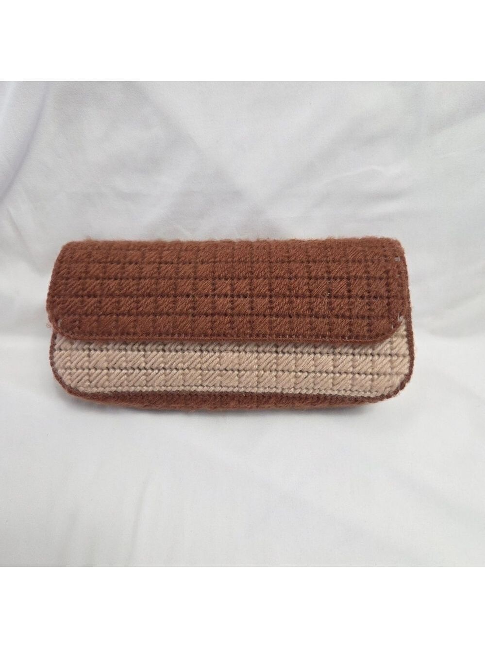 Vintage Handmade Needlepoint Woven Yarn Clutch Wallet